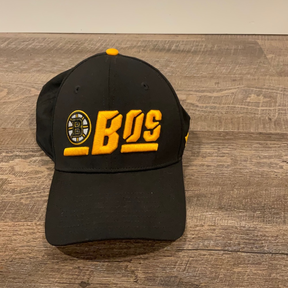 Mens Boston Bruins Hat
